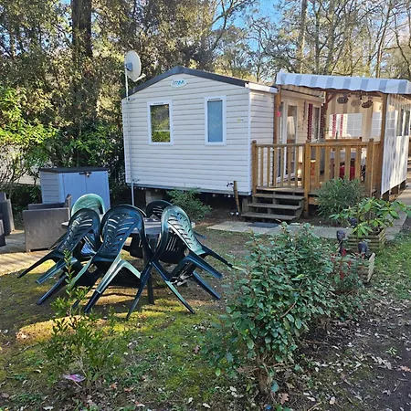 캠프장 Mobil 6 Personnes *